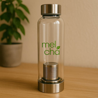 Kit Tchau Toxinas + Garrafa Infusora - Sabor envolvente com efeito detox para o seu dia